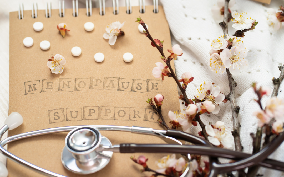 L&rsquo;hormonothérapie et les traitements alternatifs pour la ménopause : mythes et réalités